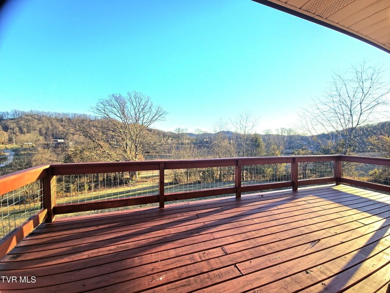 346 Eastland Dr - Photo 7 of 36