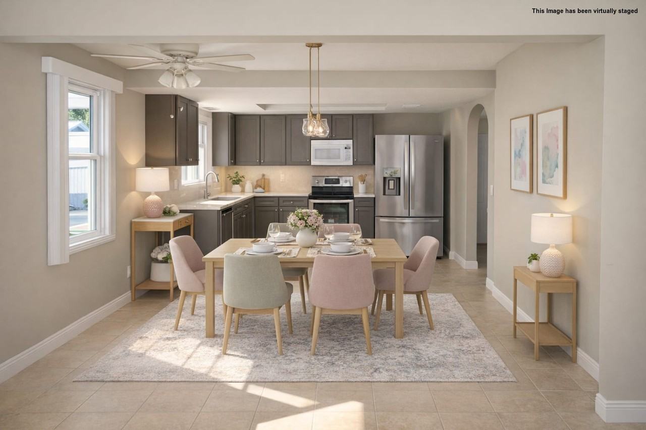 6525 Manila Palm Way - Photo 5 of 46