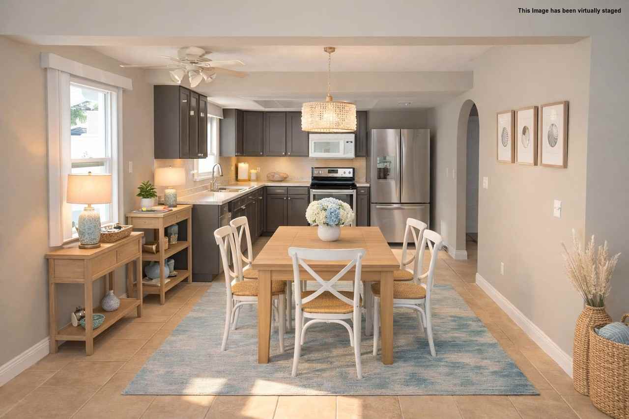 6525 Manila Palm Way - Photo 6 of 46