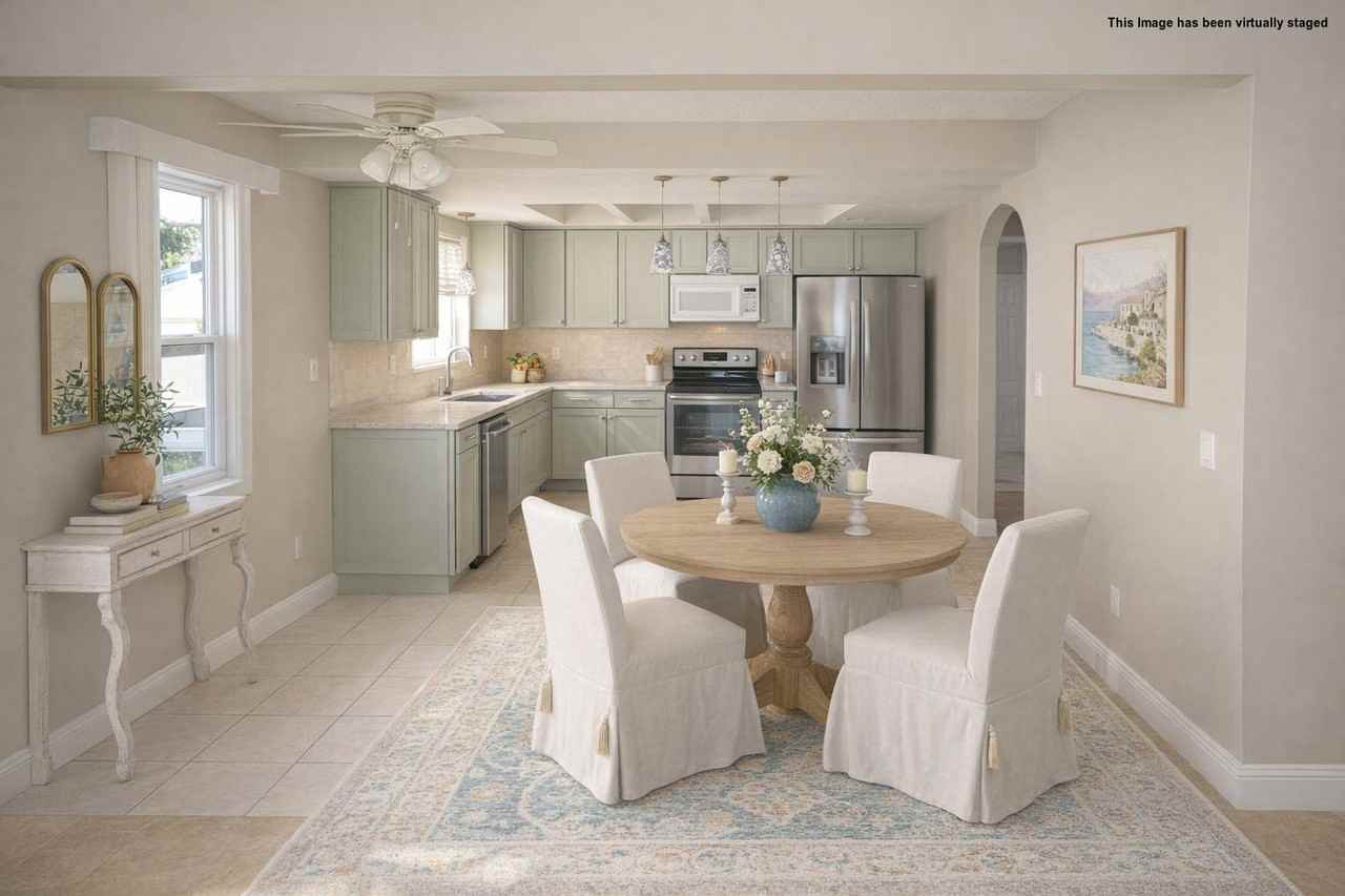 6525 Manila Palm Way - Photo 7 of 46