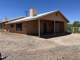 featured image of N 4th West Snowflake #582