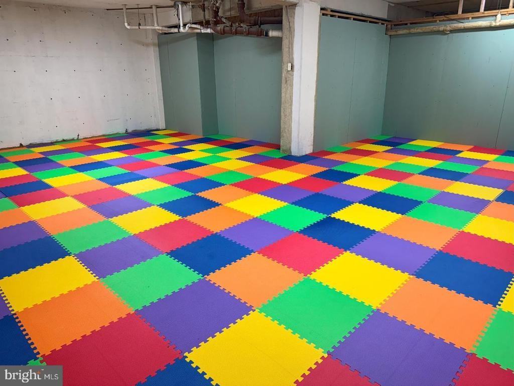 4600 Duke St - Photo 7 of 32