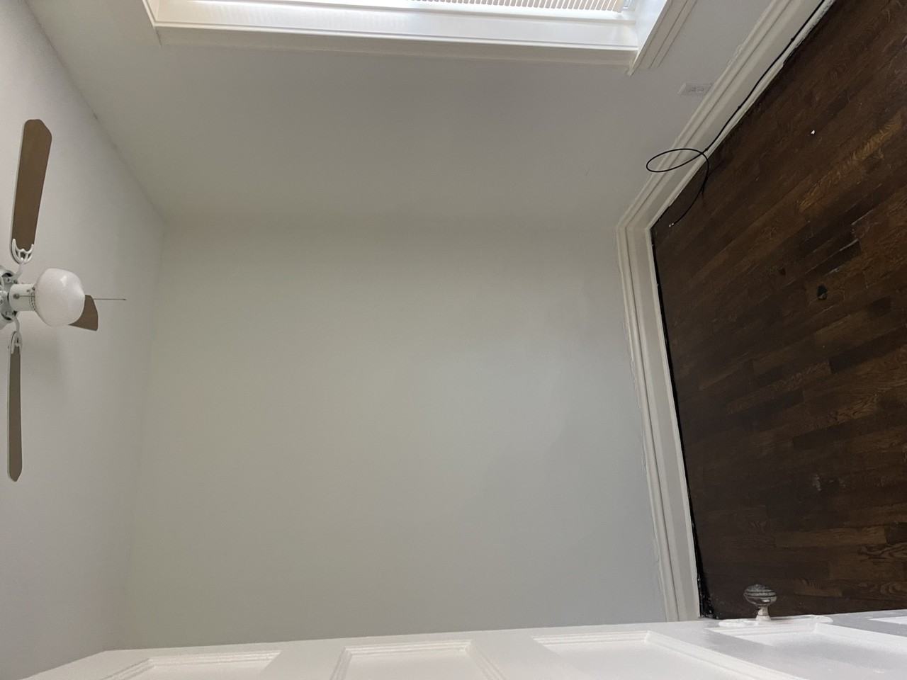 958 N Lawndale Ave ## 1r - Photo 3 of 13