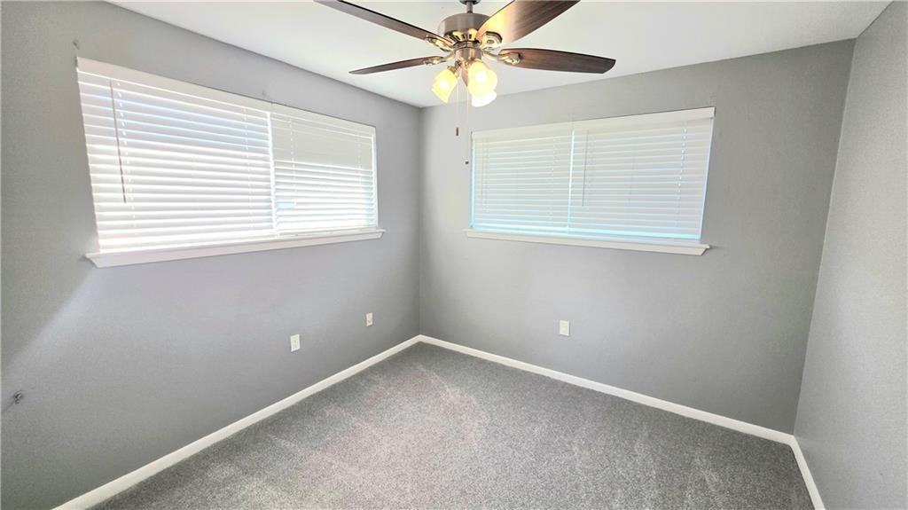 411 Omega St ##B - Photo 7 of 12