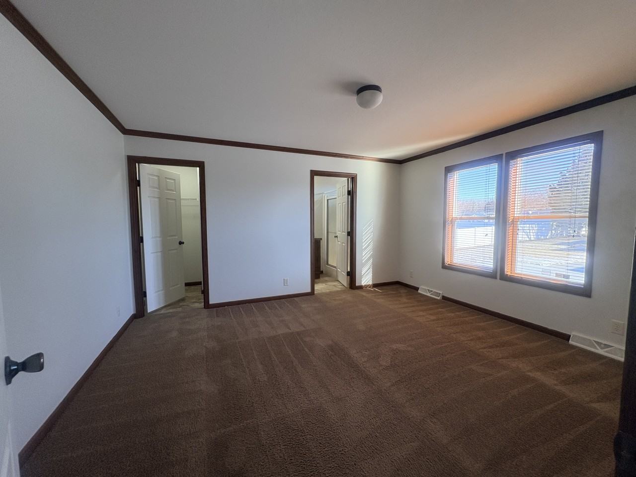 324 Se Spring Park Dr #114 - Photo 6 of 24