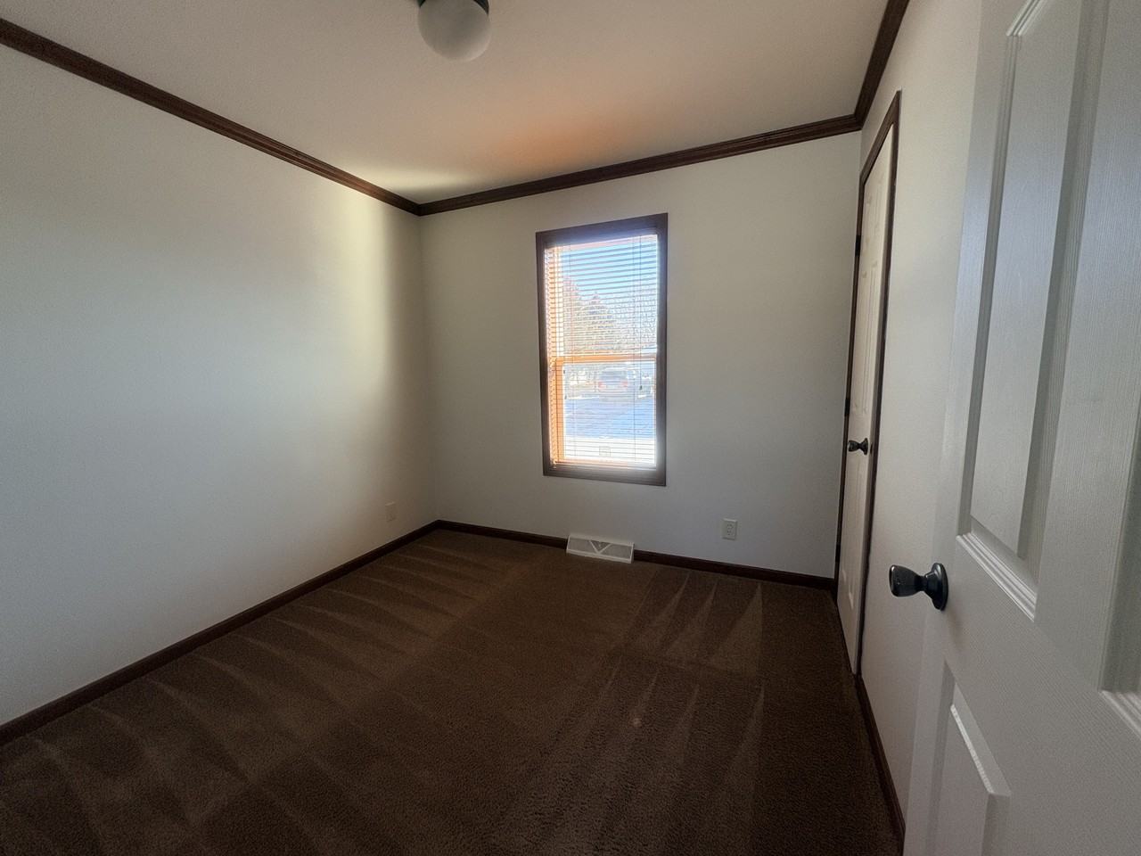 324 Se Spring Park Dr #114 - Photo 7 of 25