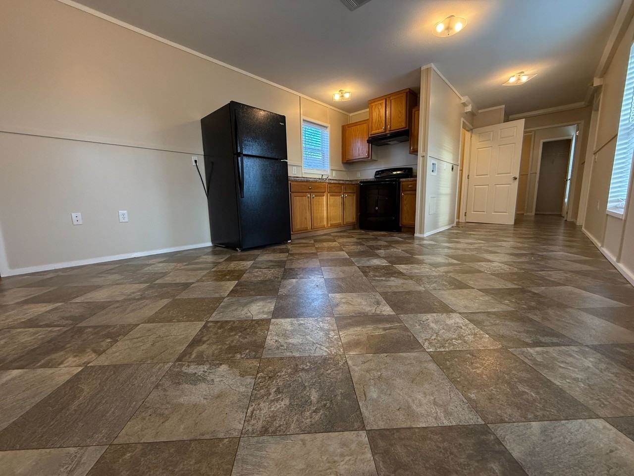 709 N Collins Fwy #156 - Photo 7 of 29