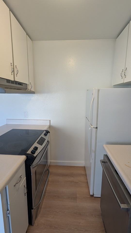 769 Humboldt St - Photo 6 of 14