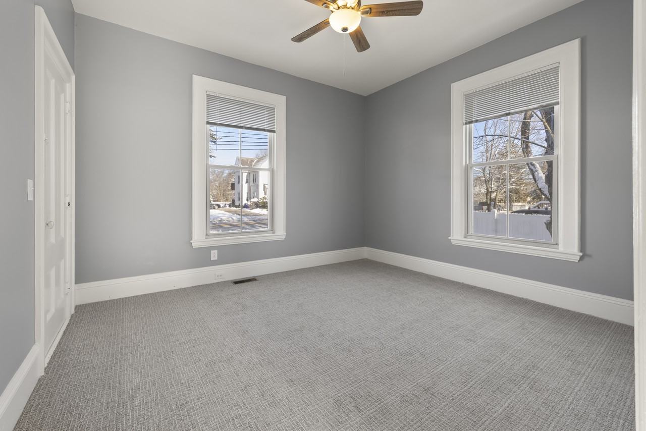 275 Market St #A - Photo 2 of 10