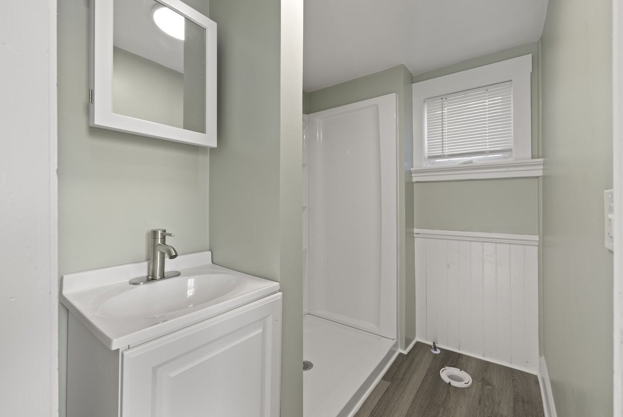 275 Market St #A - Photo 7 of 10