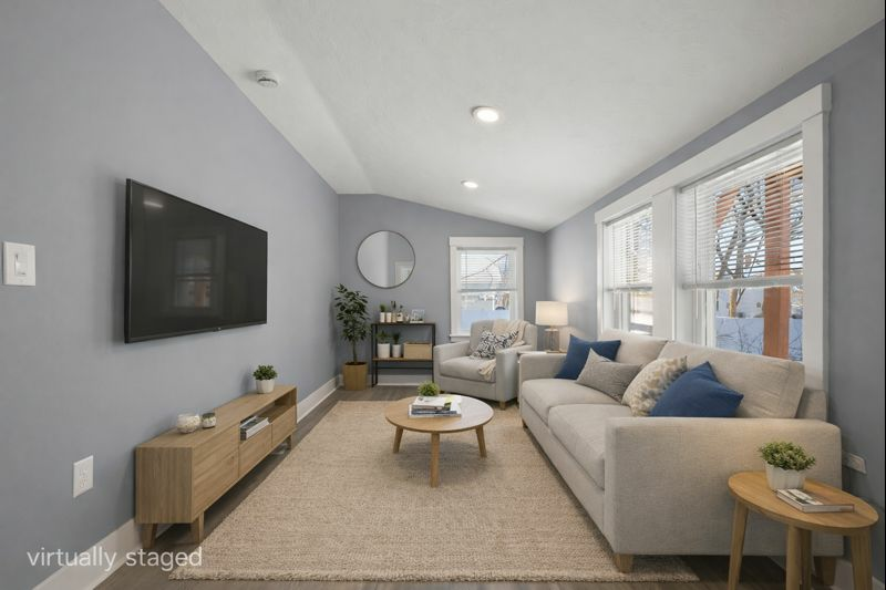 275 Market St #B - Photo 3 of 16