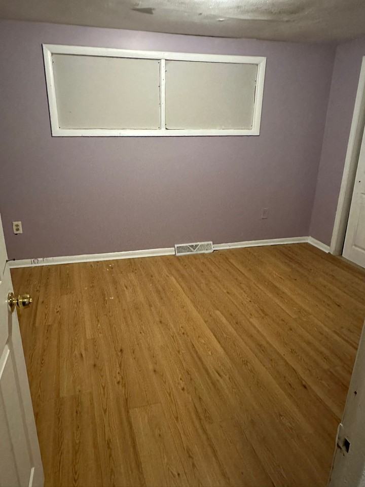 831 Park St #1 - Photo 4 of 10