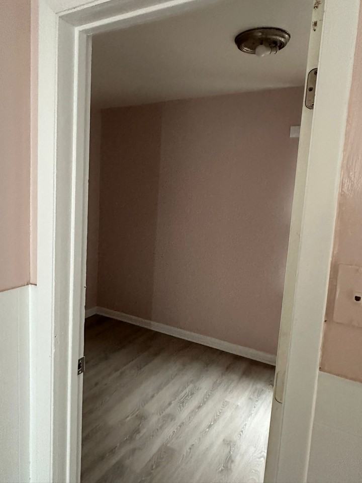 831 Park St #1 - Photo 6 of 10