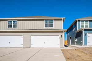 featured image of 204 Marsh Ln