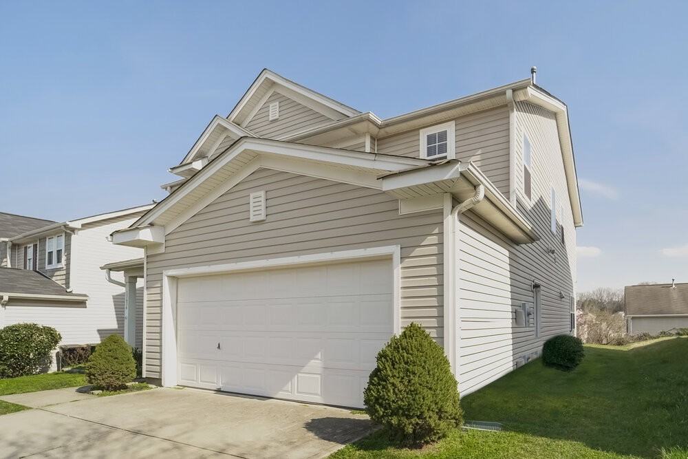 13636 Coram Pl - Photo 5 of 20