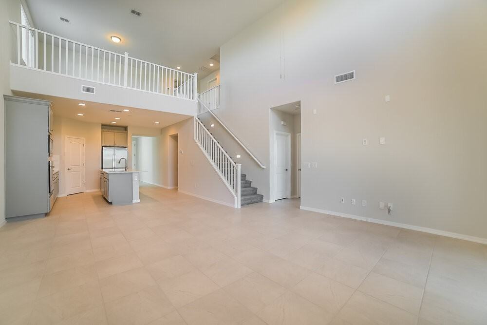 19818 W Palo Verde Dr - Photo 4 of 17