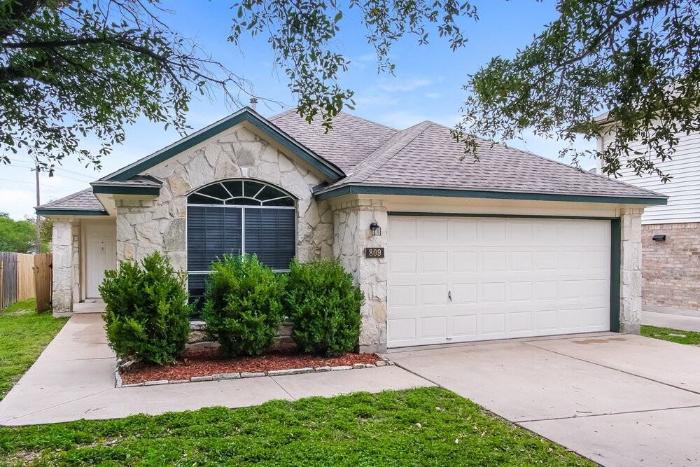 809 Bushmills Ct