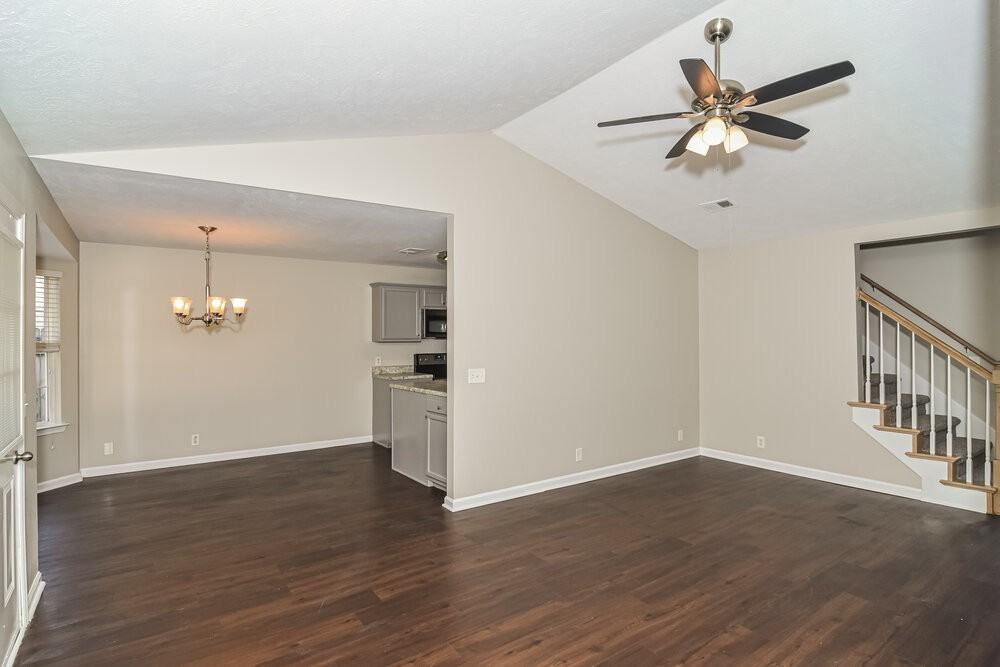 247 Bill Stewart Blvd - Photo 4 of 17