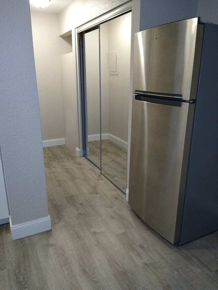 2114 Sherrod Road104 #104 - Photo 3 of 9