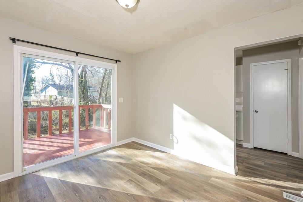 4691 Big Valley Ct - Photo 6 of 17