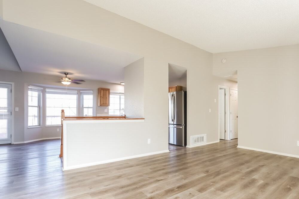 21287 E Powers Pl - Photo 4 of 17