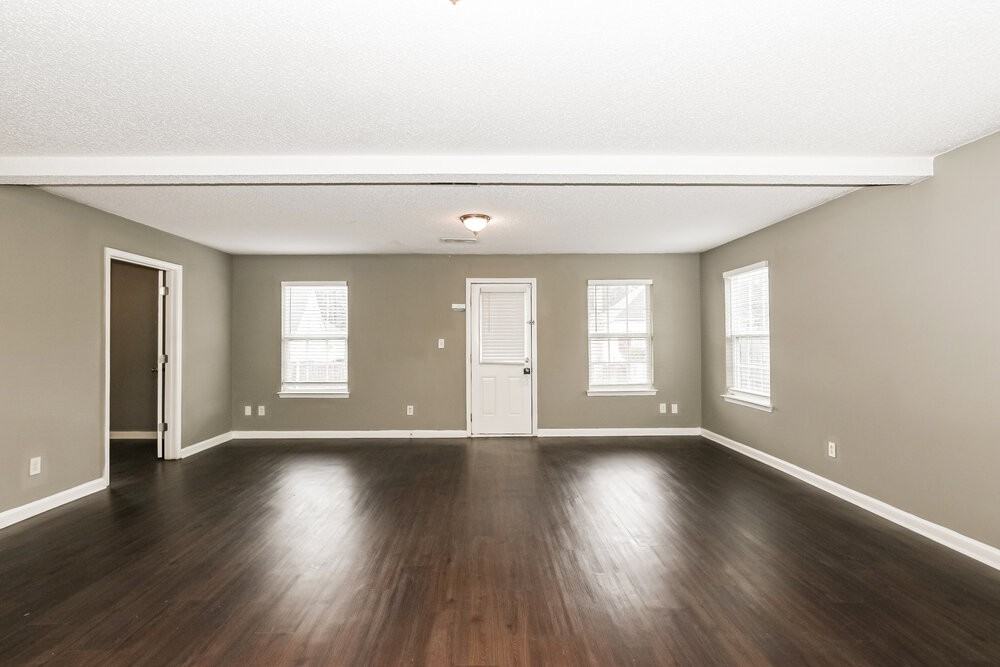 2025 Registry Dr - Photo 5 of 17