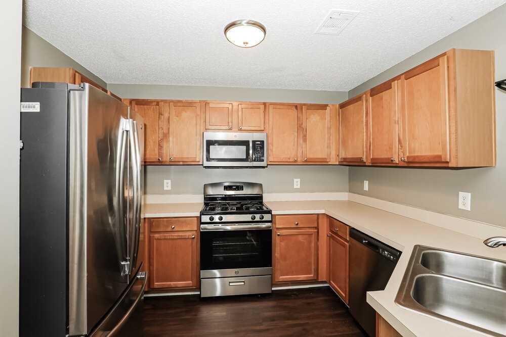 2025 Registry Dr - Photo 7 of 17