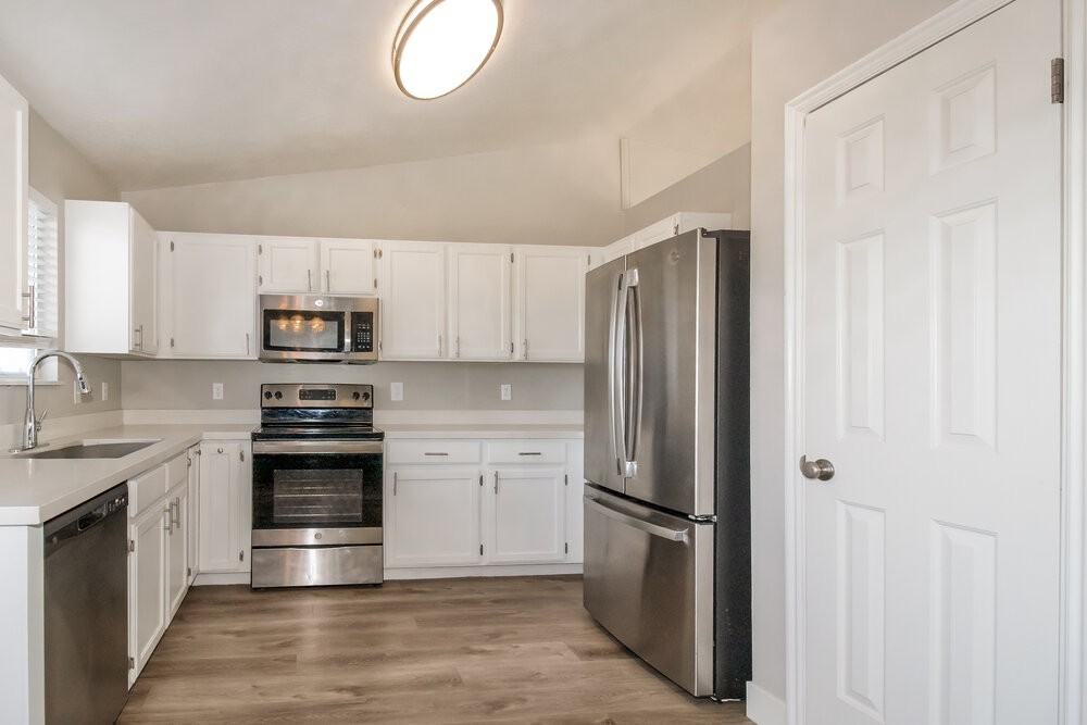 6125 Sw - Photo 7 of 18