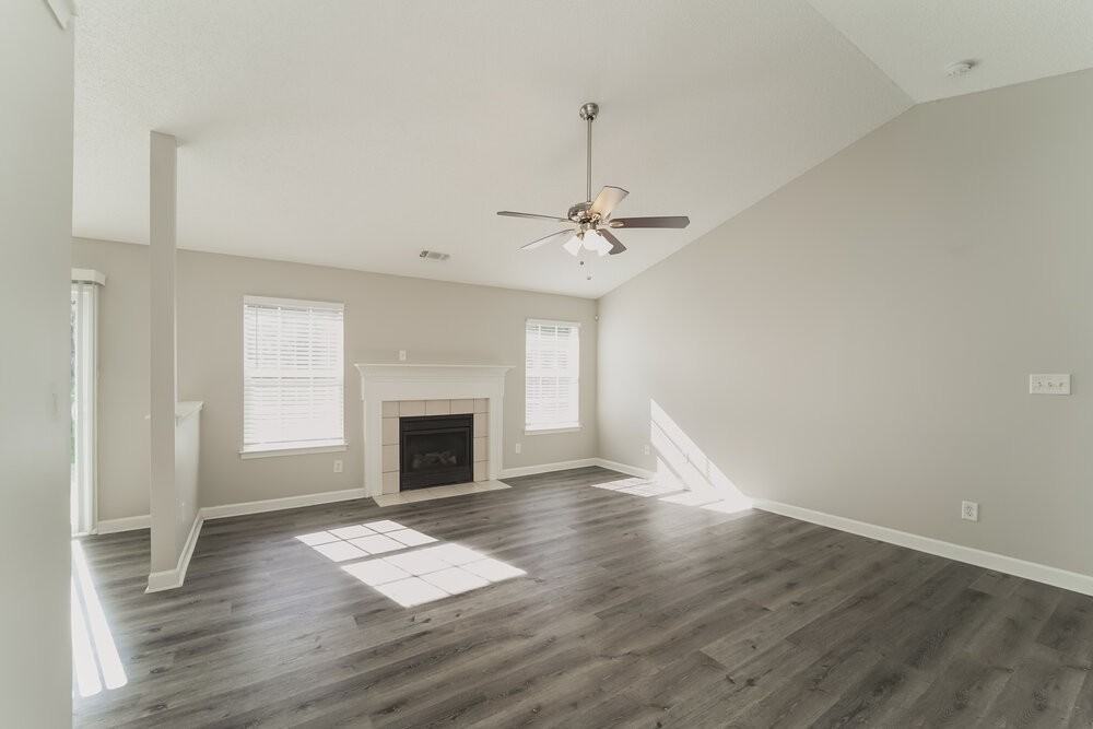 4087 Counselors Dr - Photo 6 of 19