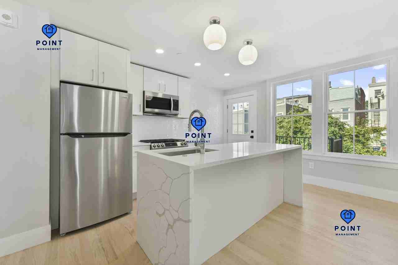 229 Princeton St #7