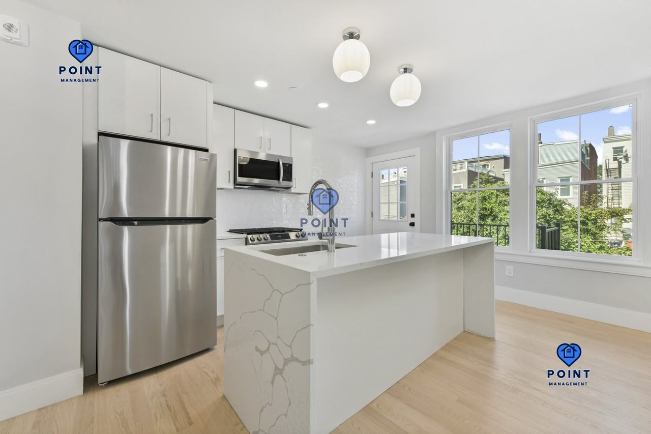 Princeton St #3 - Photo 6 of 13