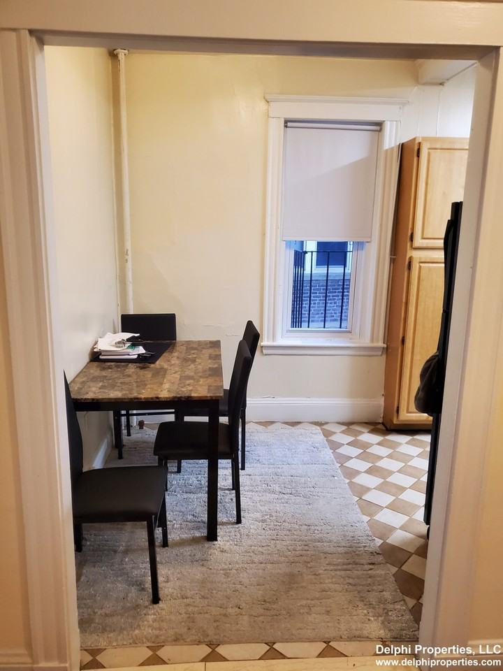 1619 Massachusetts Ave #6 - Photo 3 of 18