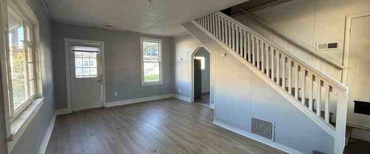 209 Staunton stUnit 1 #1 - Photo 3 of 10