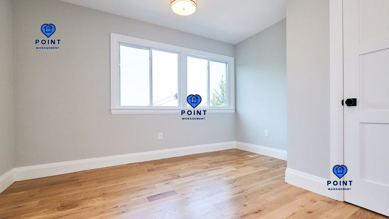 61 Frankfort St #2 - Photo 6 of 14