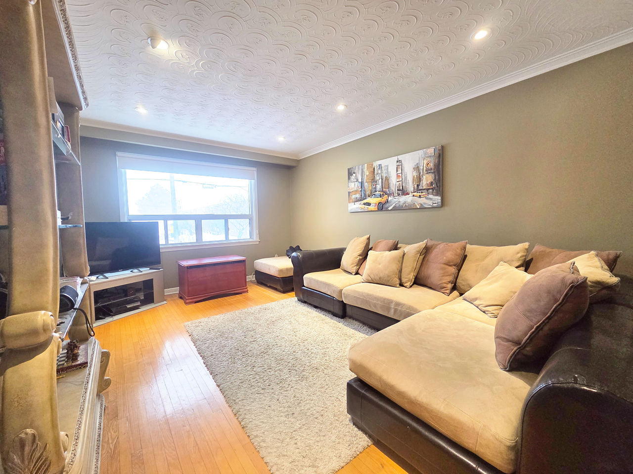 59 Hagar Avenue - Photo 3 of 10