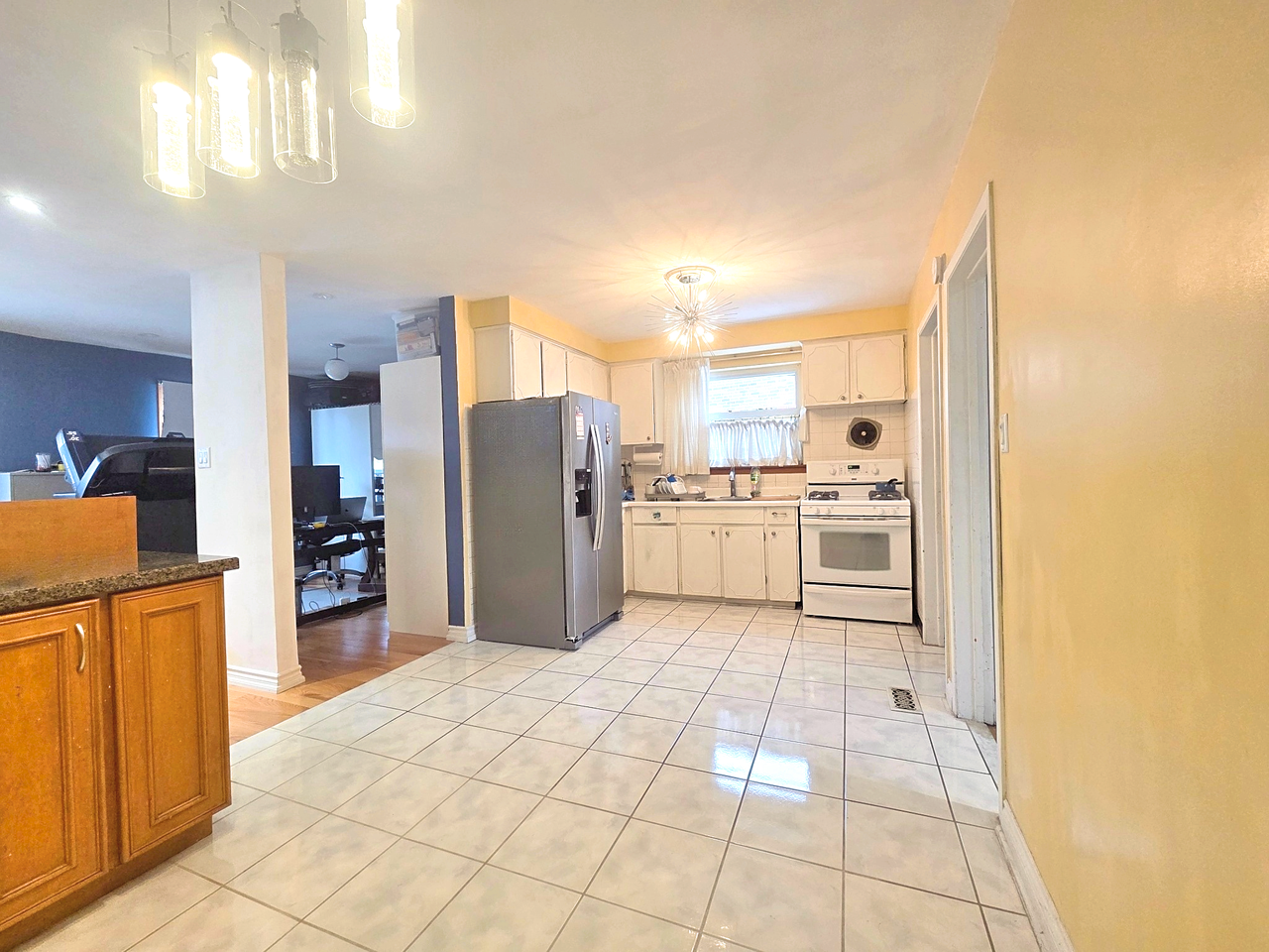 59 Hagar Avenue - Photo 4 of 10