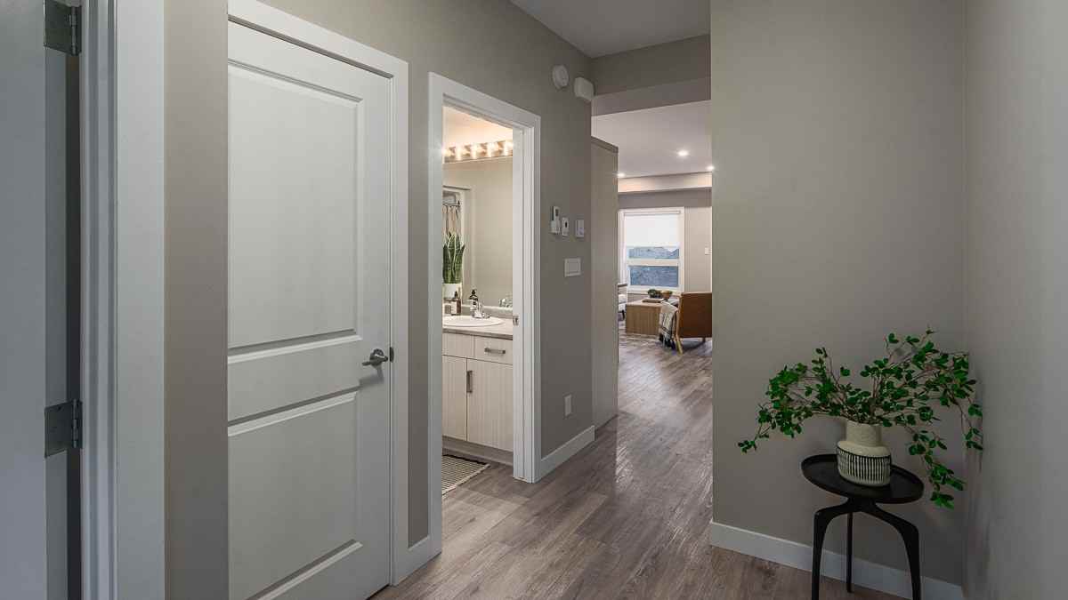 147 Champagne Street - Photo 4 of 50