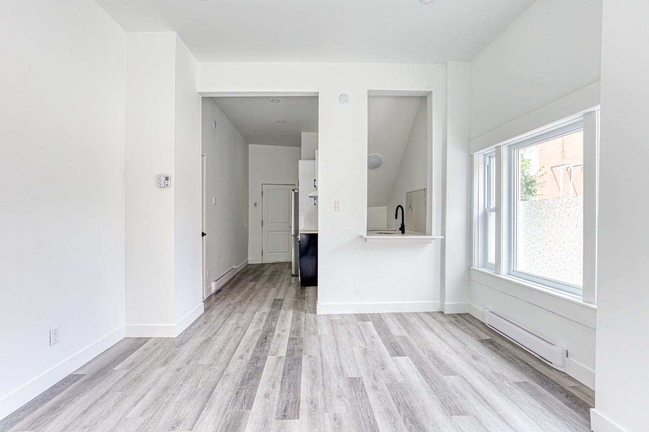 2002-2010 St Andre - Photo 5 of 18