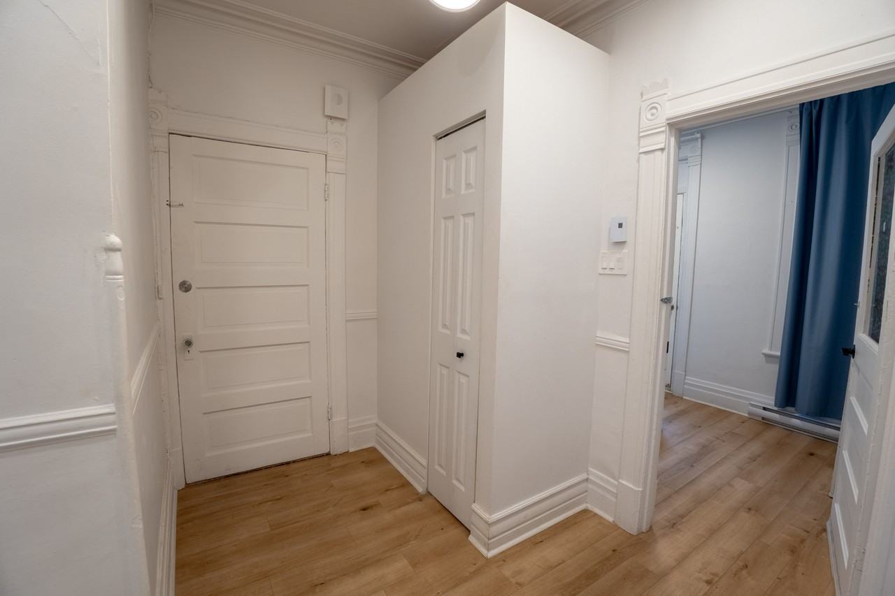 252 Laurier - Furnished - Photo 5 of 16