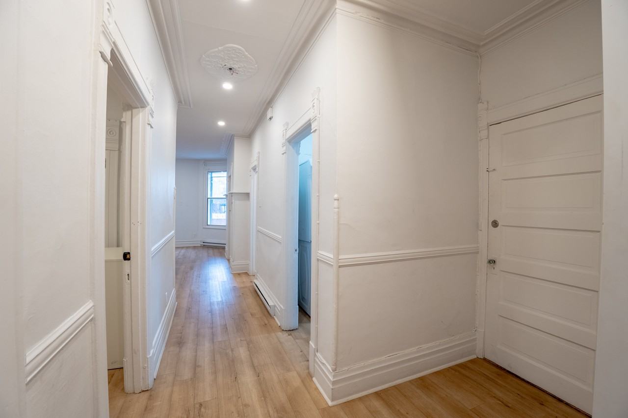 252 Laurier - Furnished - Photo 7 of 16