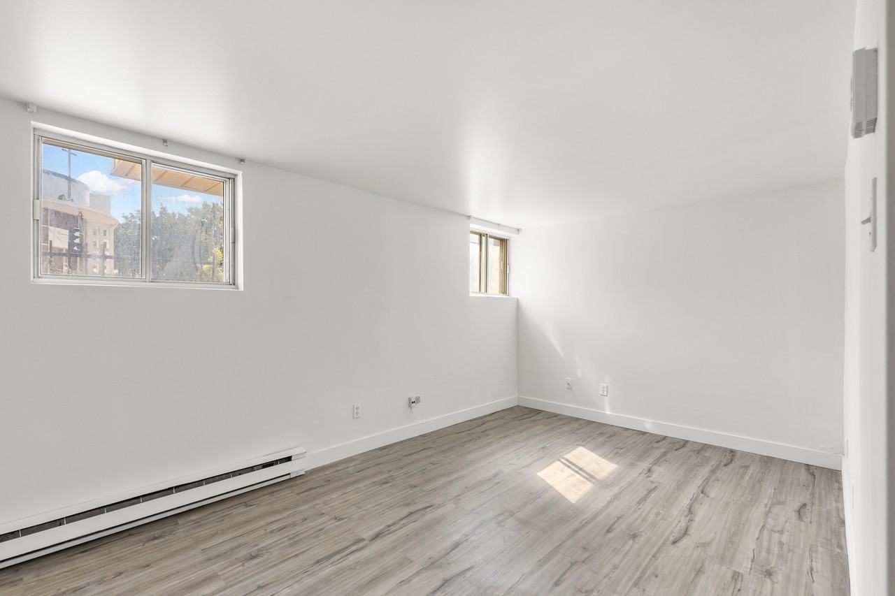 4761 Rue Hochelaga - Photo 7 of 8