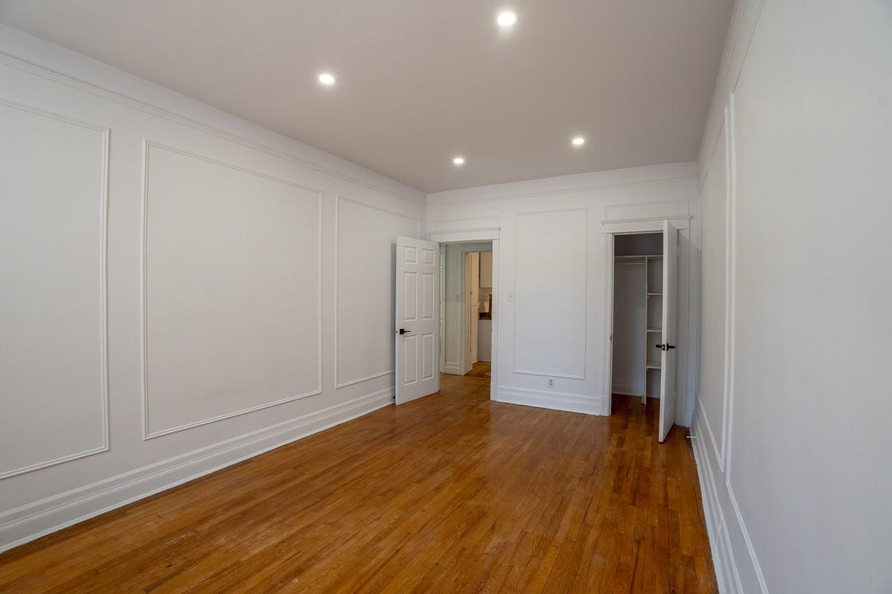 6266 Av. Notre-Dame-de-Grâce - Photo 5 of 10