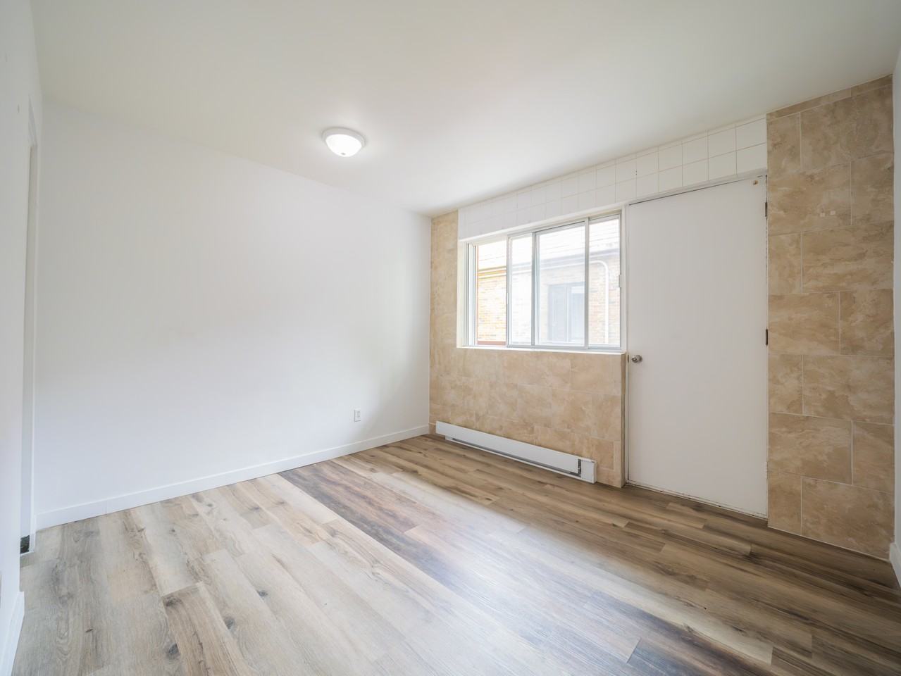 1440 Henri Bourassa Est - Photo 5 of 9