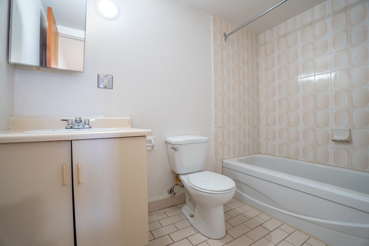 5576 St. Denis - Photo 7 of 7