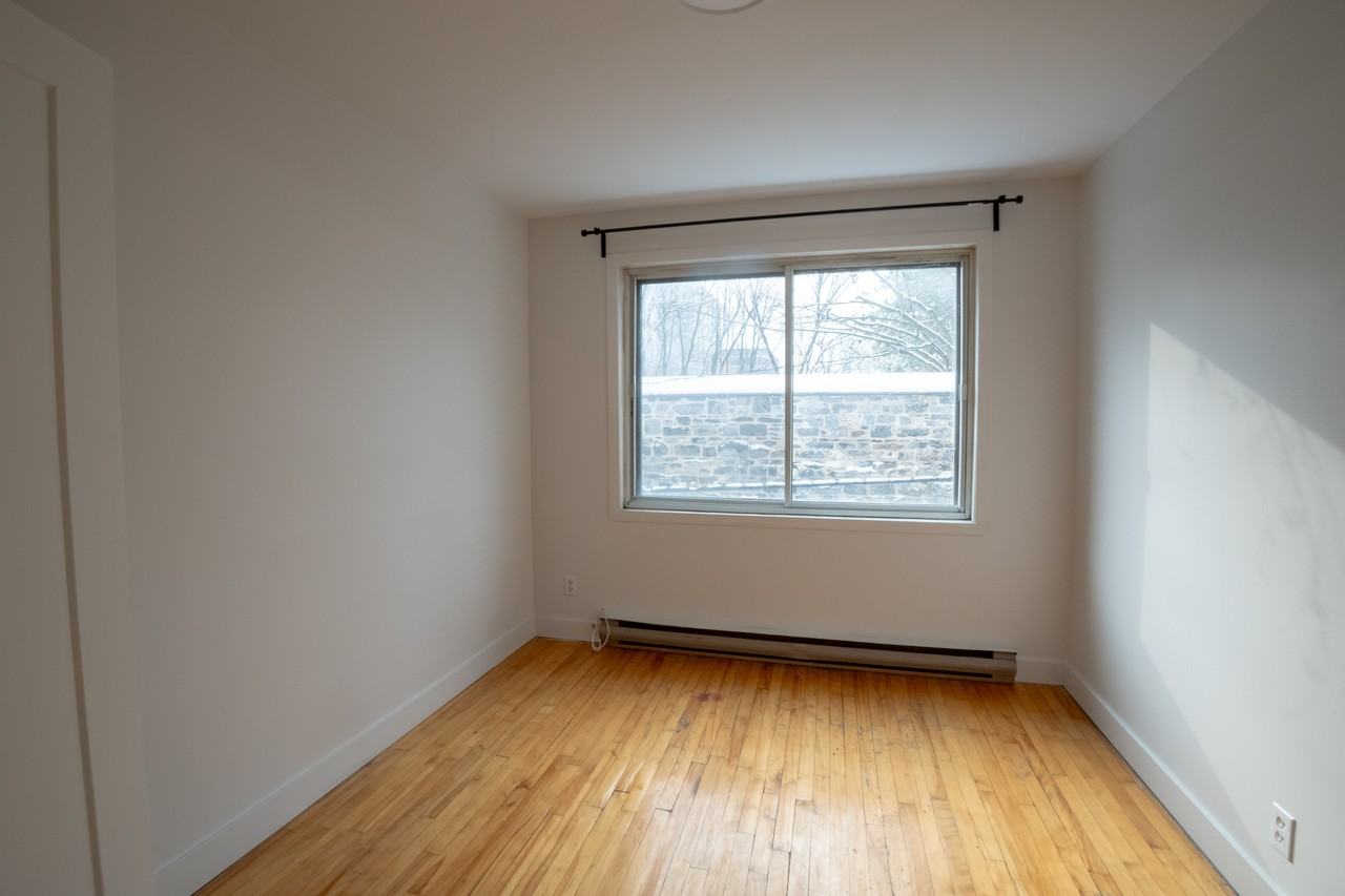 5576 St. Denis - Photo 6 of 7