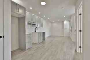 2110-2120 Rue Fullum - Photo 1 of 1