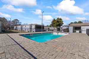 featured image of 107 Sterling Ct Nw