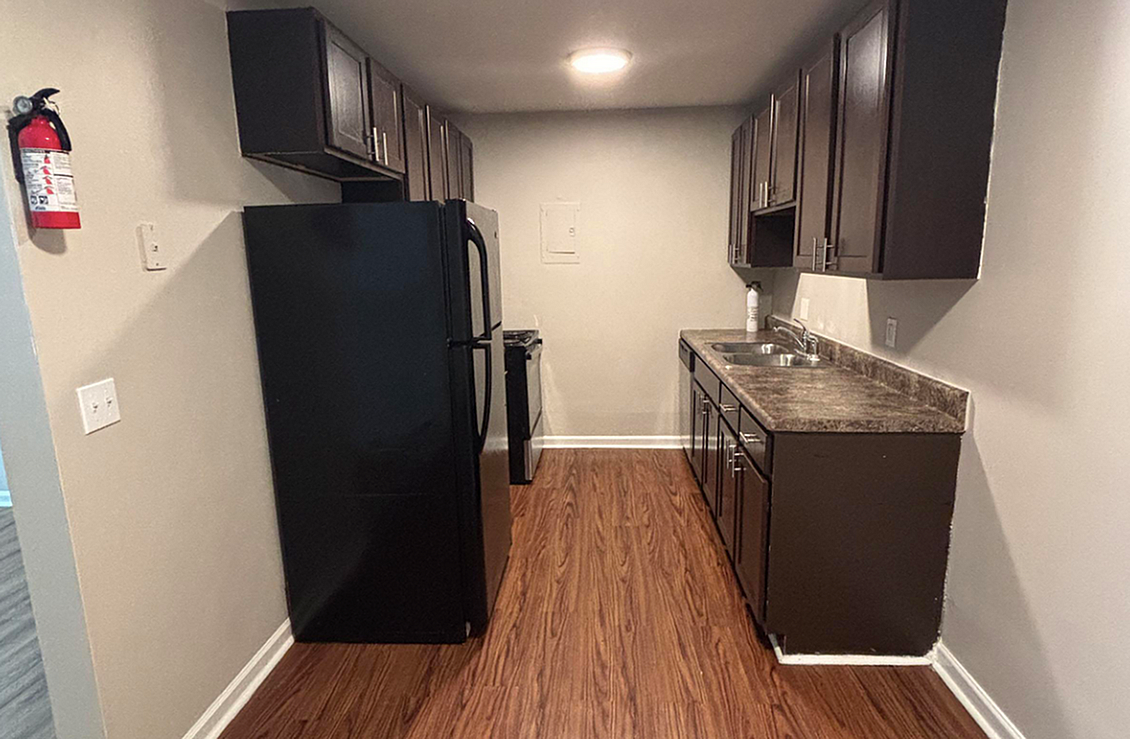 Pineview - Photo 4 of 14