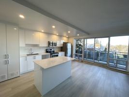 featured image of 157 Pearl St S