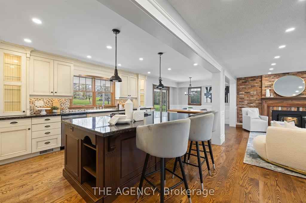 3635 19th Sideroad - Photo 2 of 38